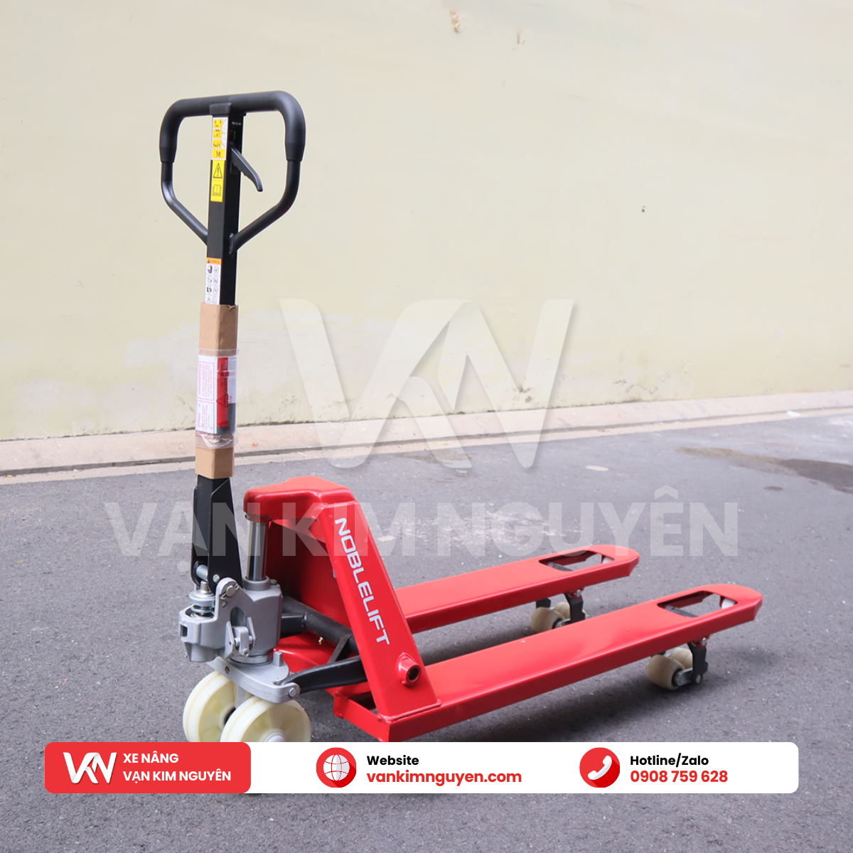 Xe Nâng Tay 3 Tấn