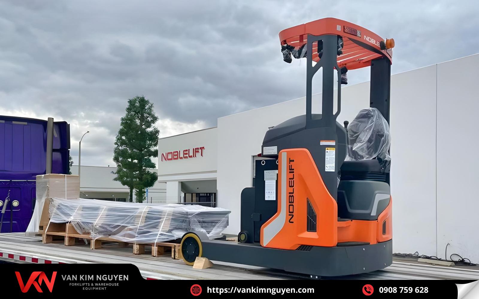 Xe nâng điện êm ái của Noblelift Xe nâng điện êm ái của Noblelift