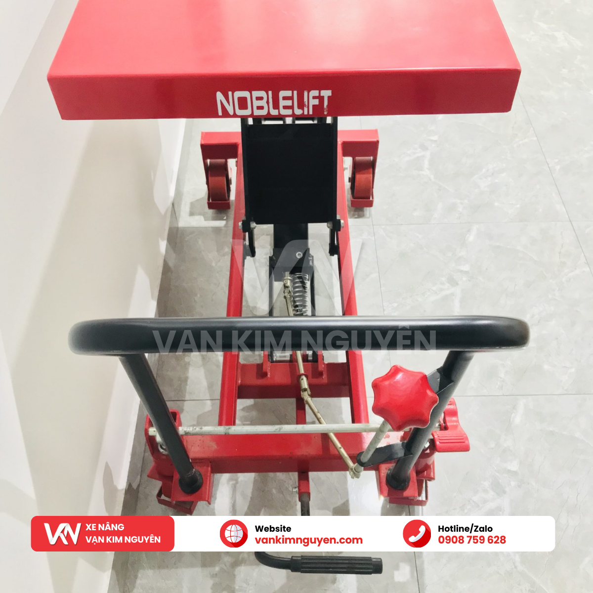 Xe nâng mặt bàn 750kg