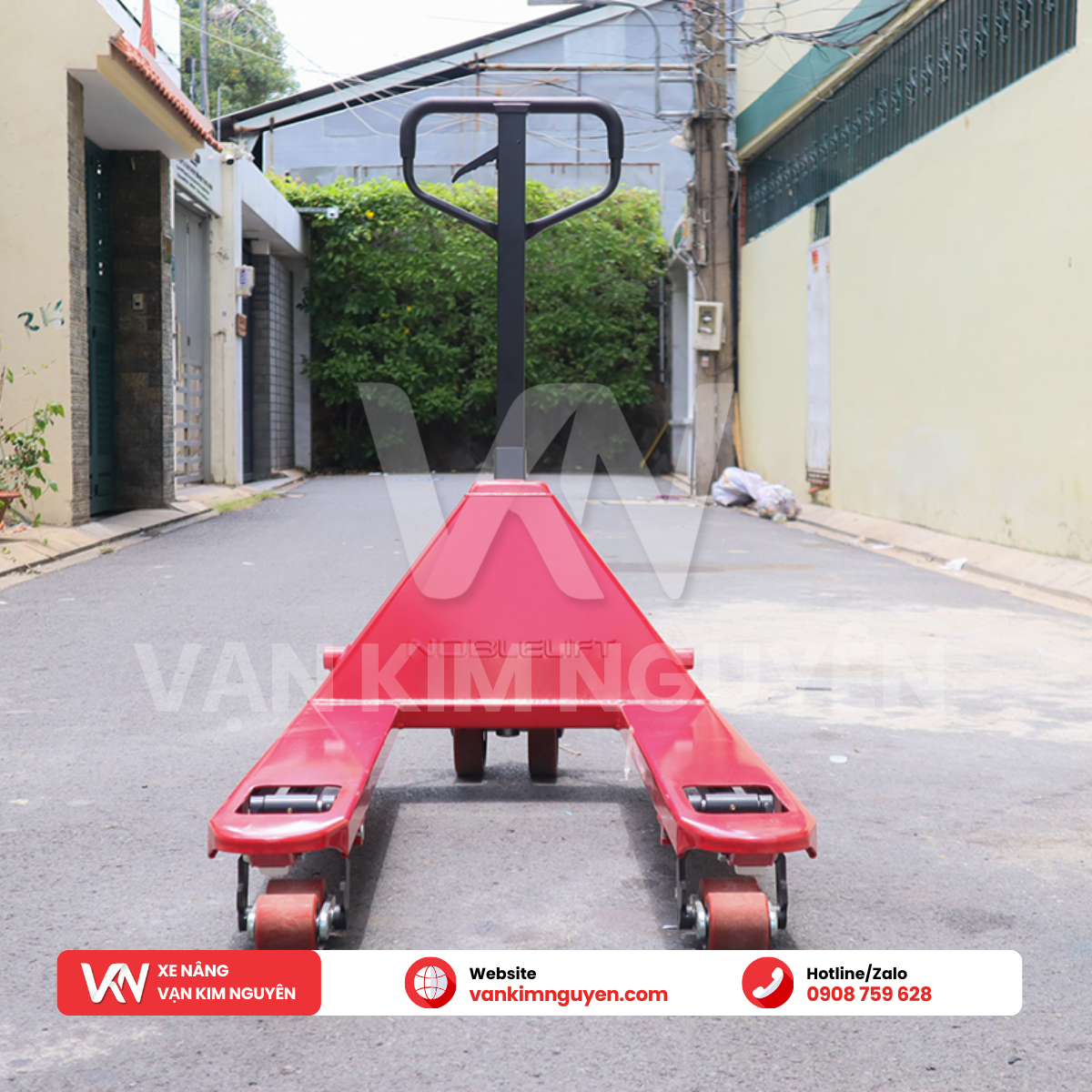 Xe Nâng Tay 2.5 Tấn