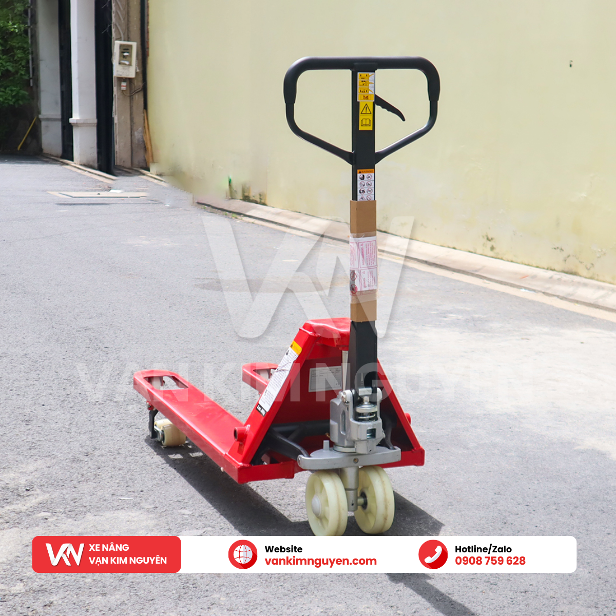 Xe Nâng Tay 3 Tấn