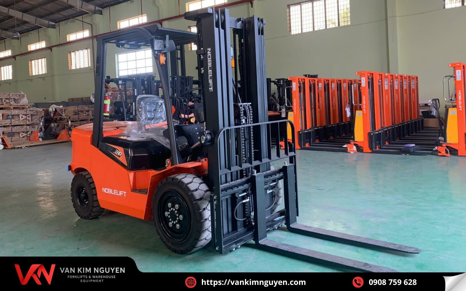 Giải đáp câu hỏi xe nâng có phải đăng ký không?