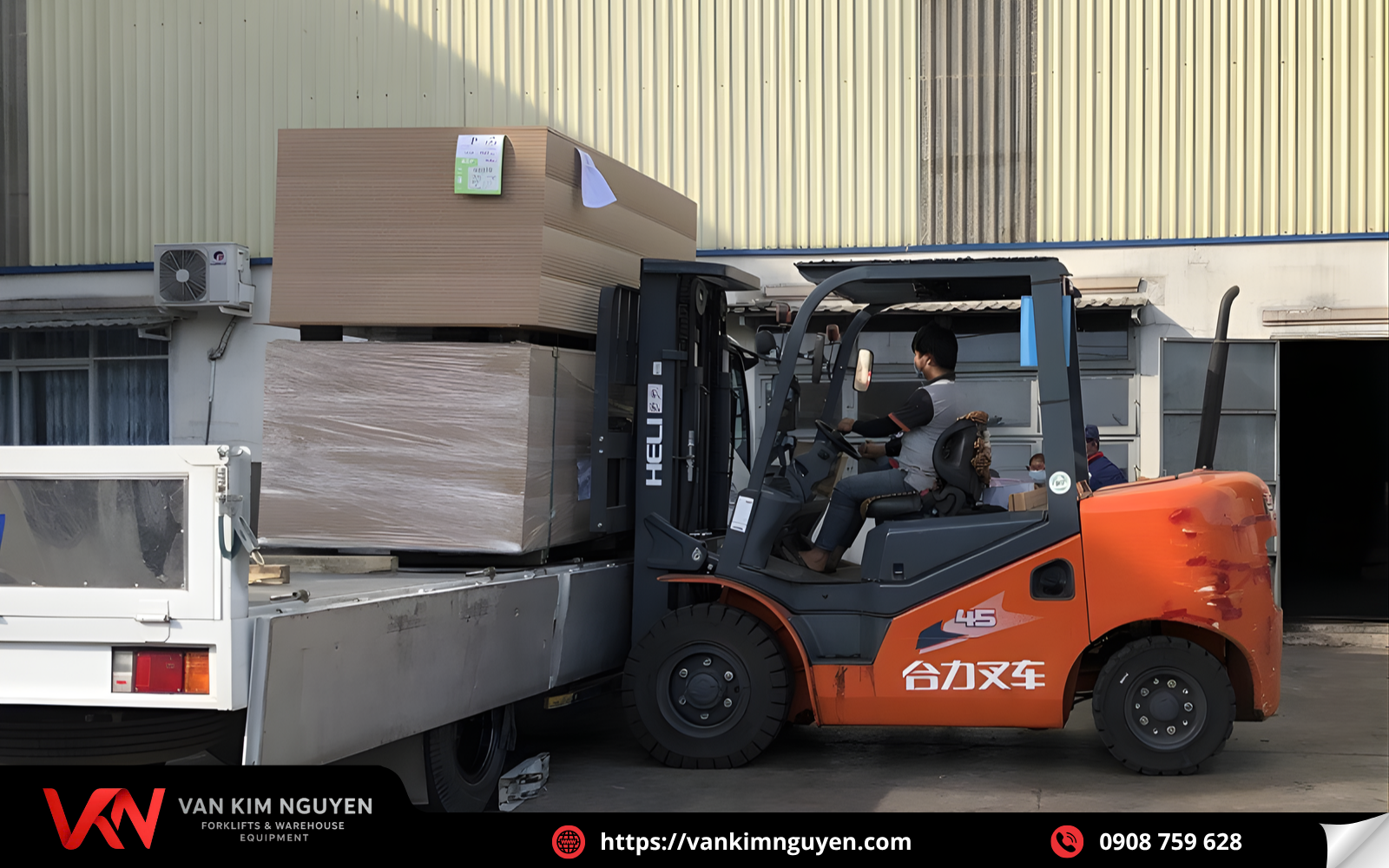 Đặc điểm của xe nâng hạng nặng Đặc điểm của xe nâng hạng nặng