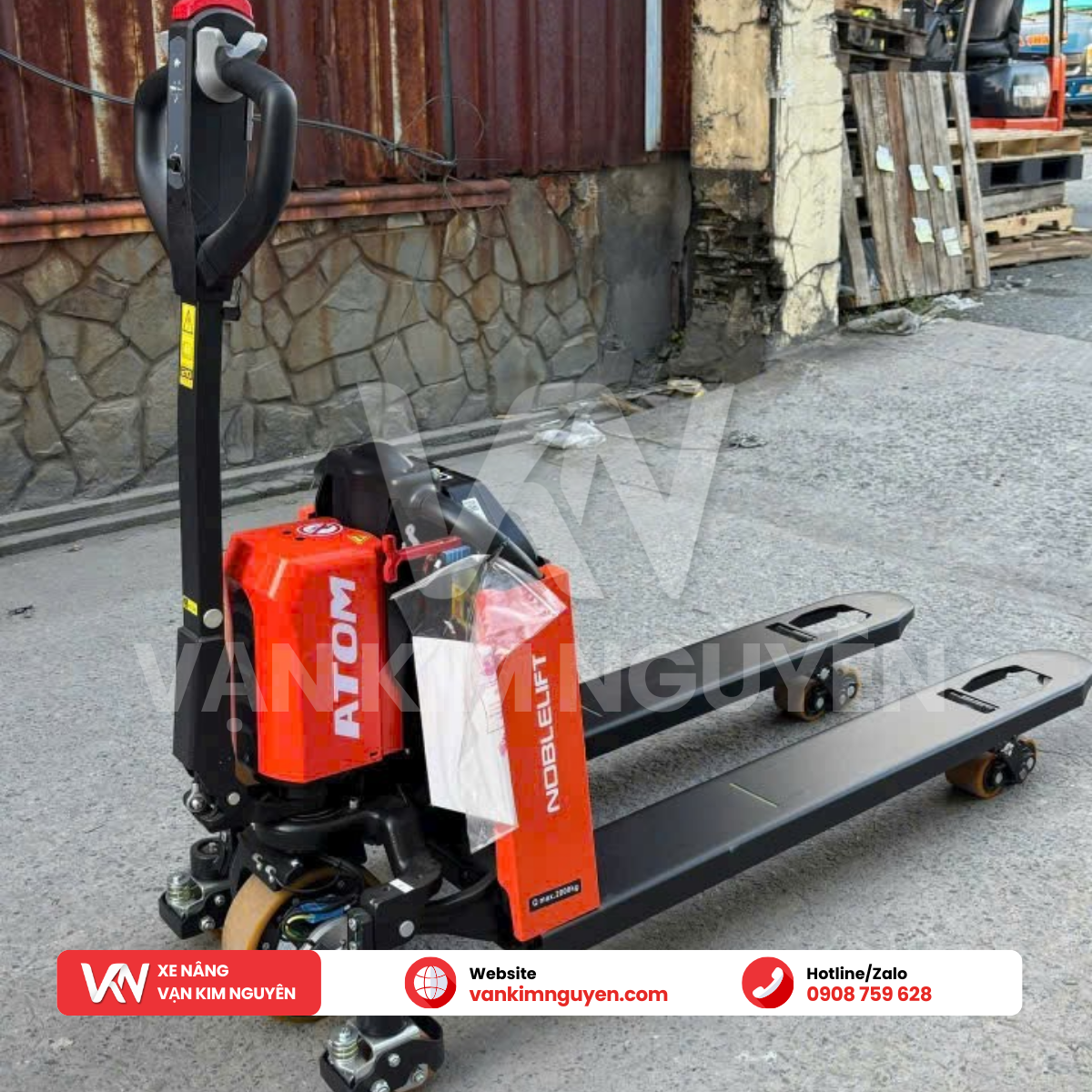 Xe nâng tay điện 1.5 tấn