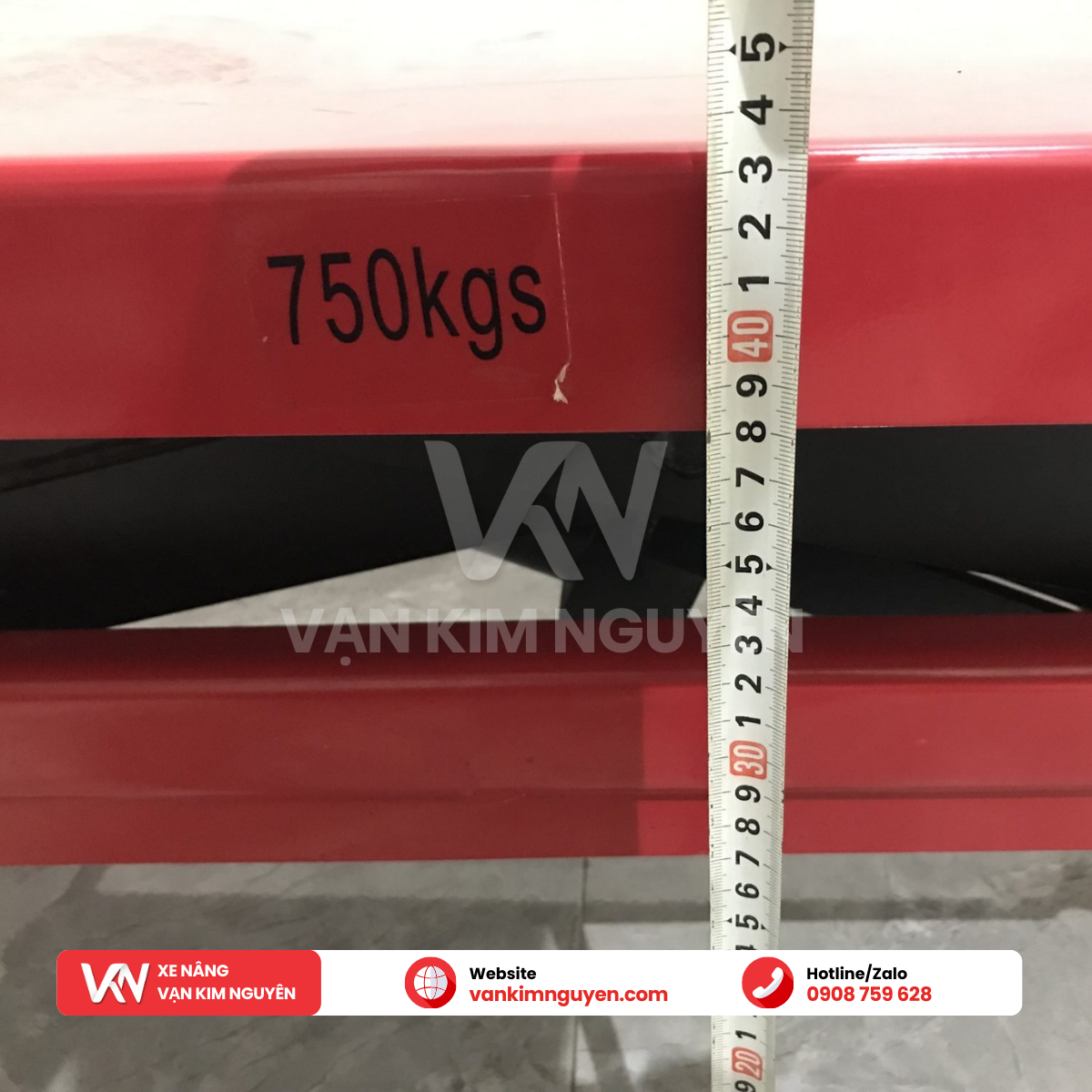 Xe nâng mặt bàn 750kg