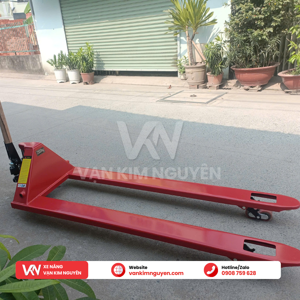 Xe Nâng Tay Càng Dài