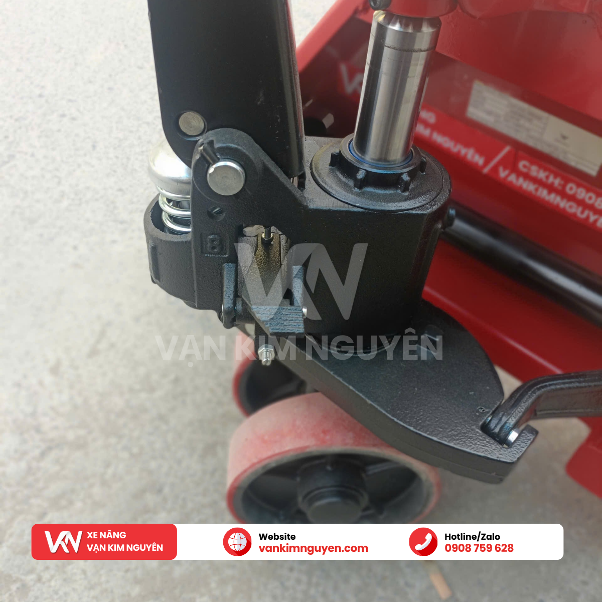 Xe Nâng Tay Càng Dài