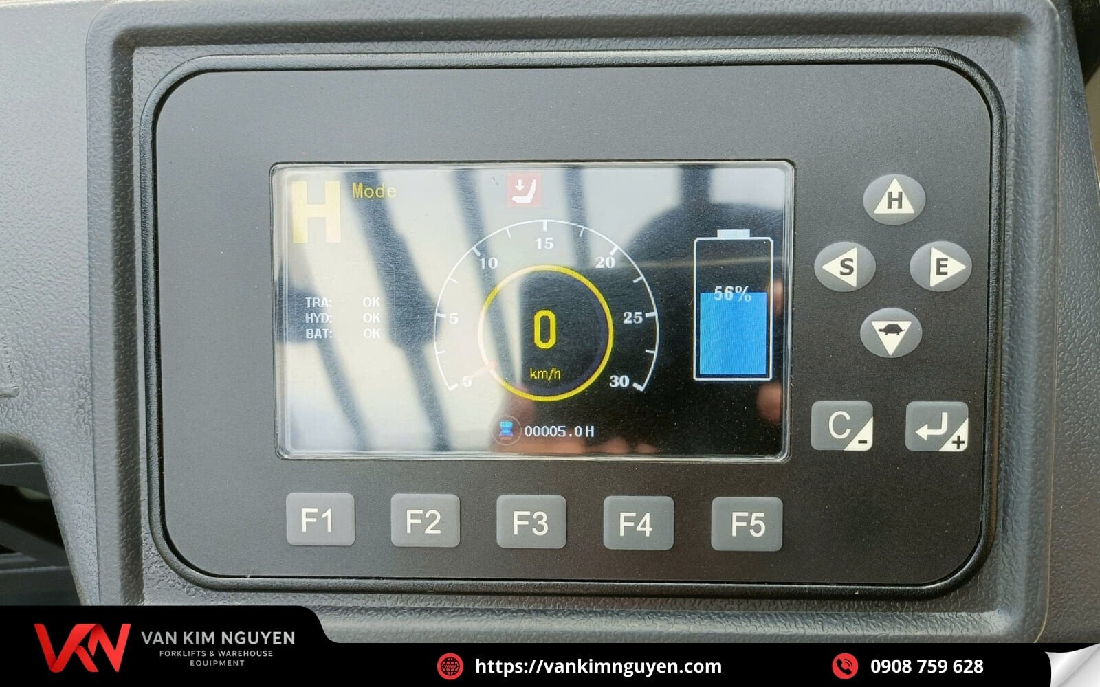  Chú ý dung lượng pin trước khi bắt đầu việc nâng hạ