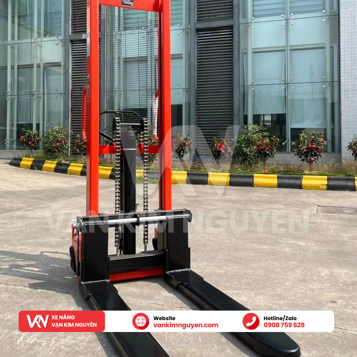 Xe Nâng Tay Cao 1.5 Tấn