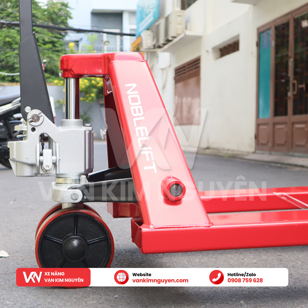 Xe Nâng Tay 2.5 Tấn