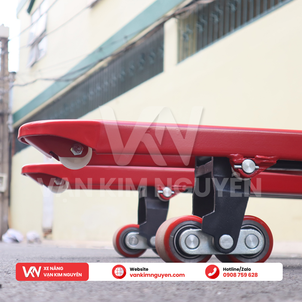 Xe Nâng Tay 2.5 Tấn