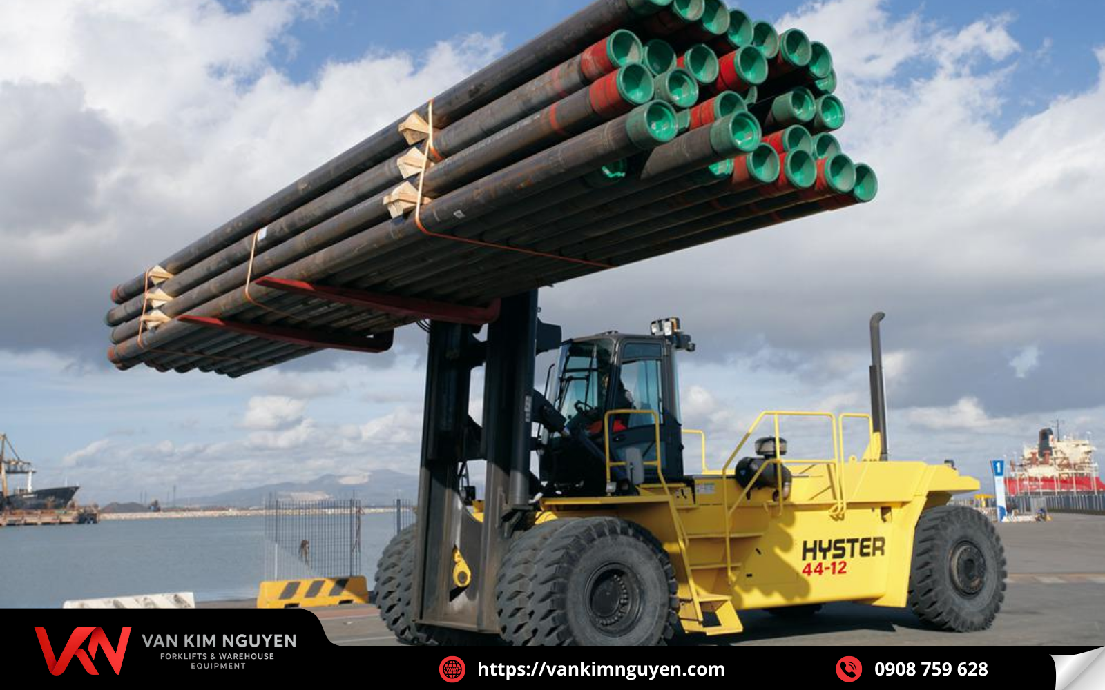 Xe nâng đối trọng là gì? Ưu điểm và ứng dụng trong kho xưởng