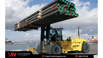 Xe nâng đối trọng là gì? Ưu điểm và ứng dụng trong kho xưởng