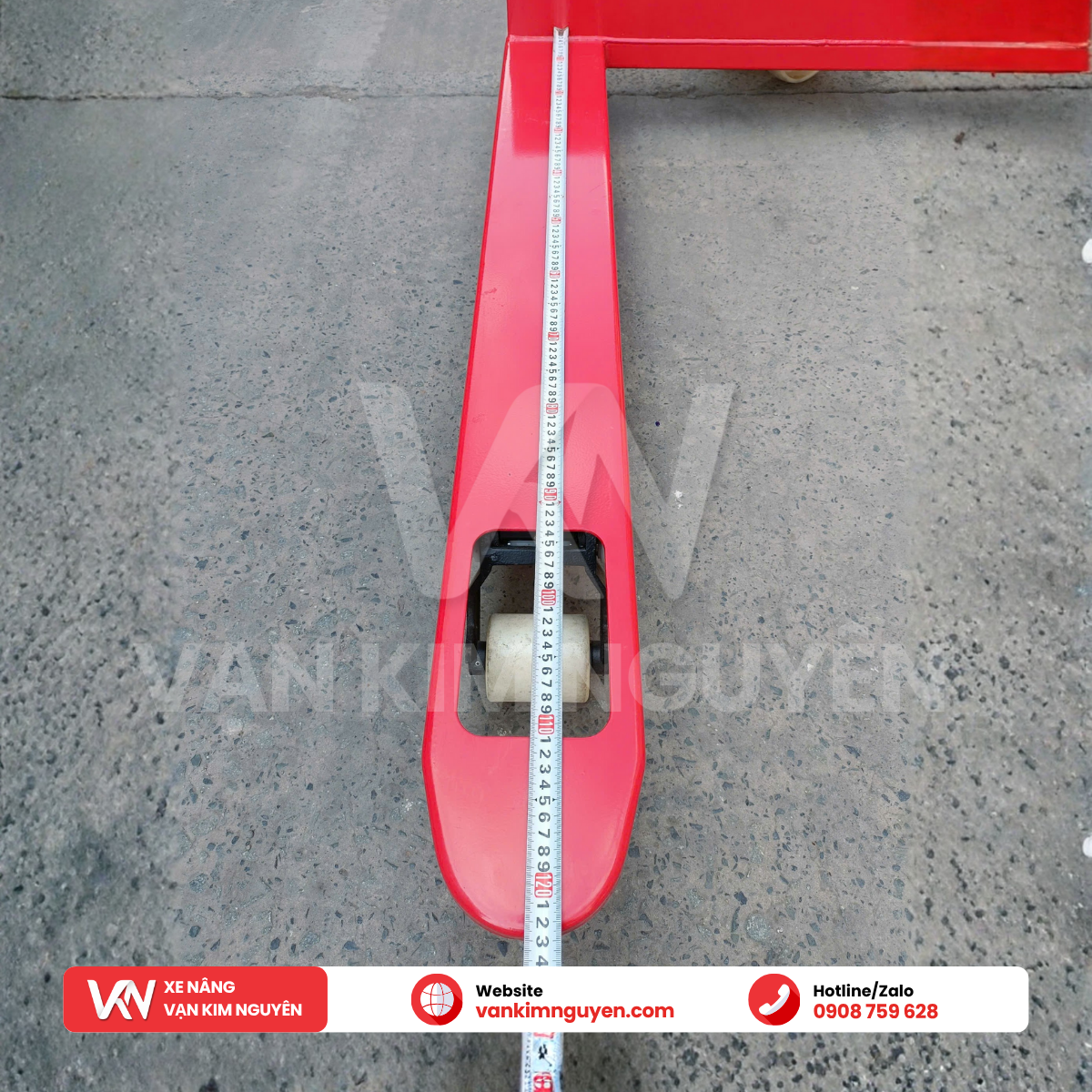 Xe nâng tay càng rộng