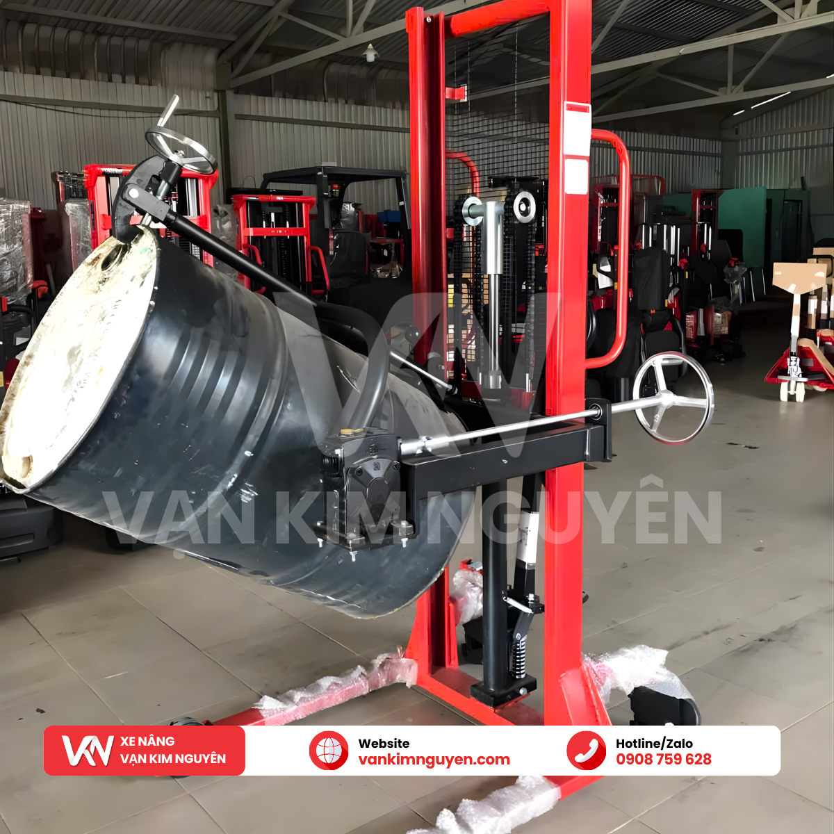 Xe nâng thùng phuy bằng tay